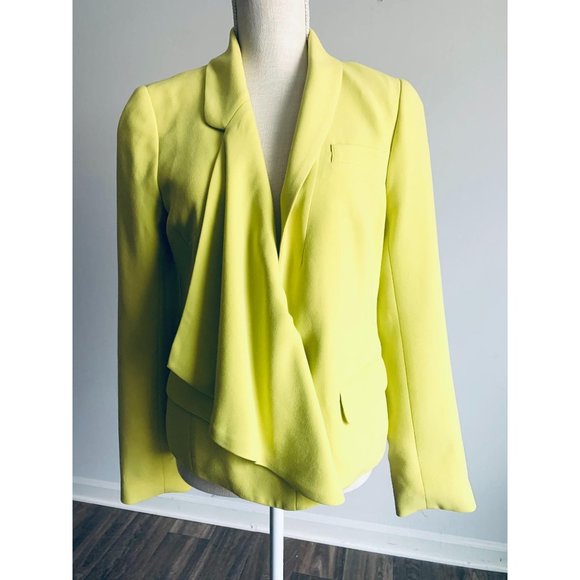 Trina Turk chartreuse blazer jacket size 8 - Picture 1 of 7